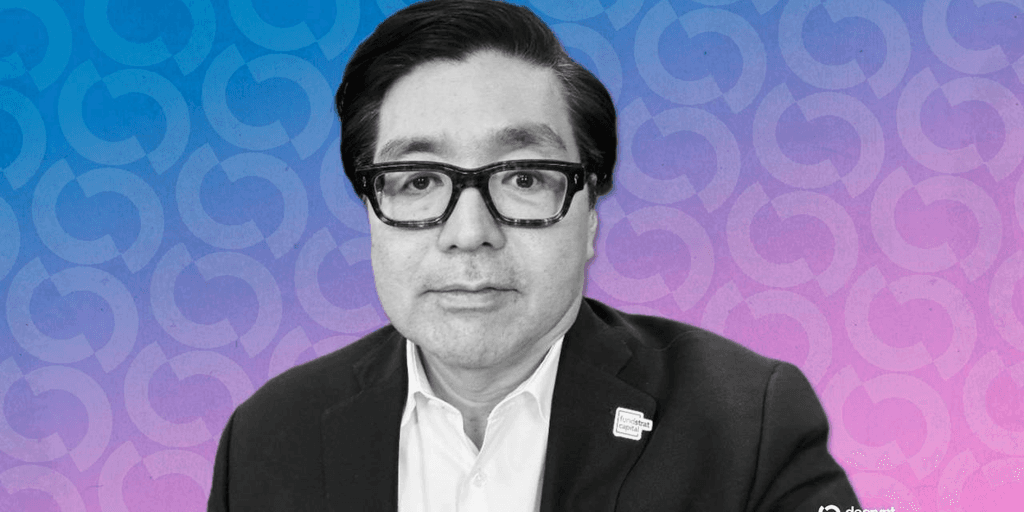 Tom Lee's Bitmine Aprieta el Freno en Compras de ETH, Se Pivota $86M en Compra de Acciones de Retorno